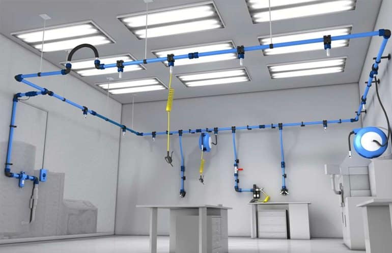 Elaboración de la ingeniería de detalle para la ampliación de una red de aire comprimido en planta de ensamblaje. Se desarrollaron planos isométricos, cálculos de caudal y caída de presión, selección de diámetros óptimos y puntos de consumo. La red fue diseñada con sistema loop cerrado y puntos de drenaje automático.